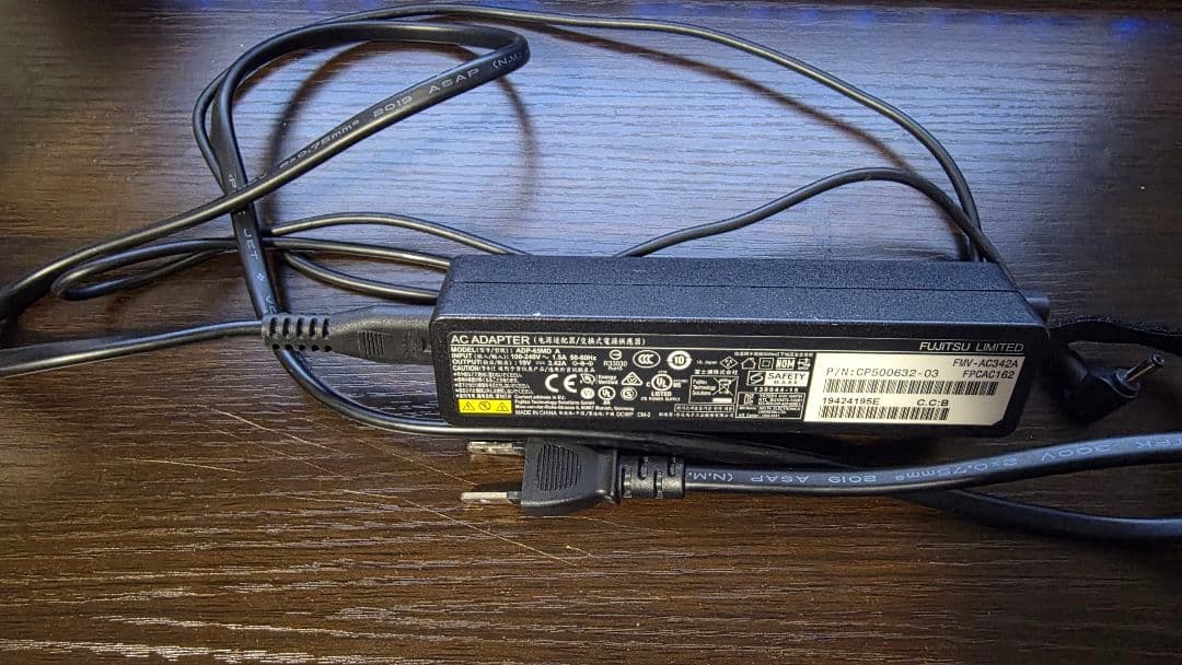 富士通 Q738/SE タブレットPC