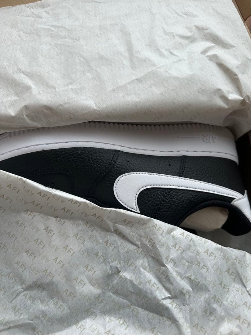 新品未使用 Nike Air Force 1 ‘07 28cm