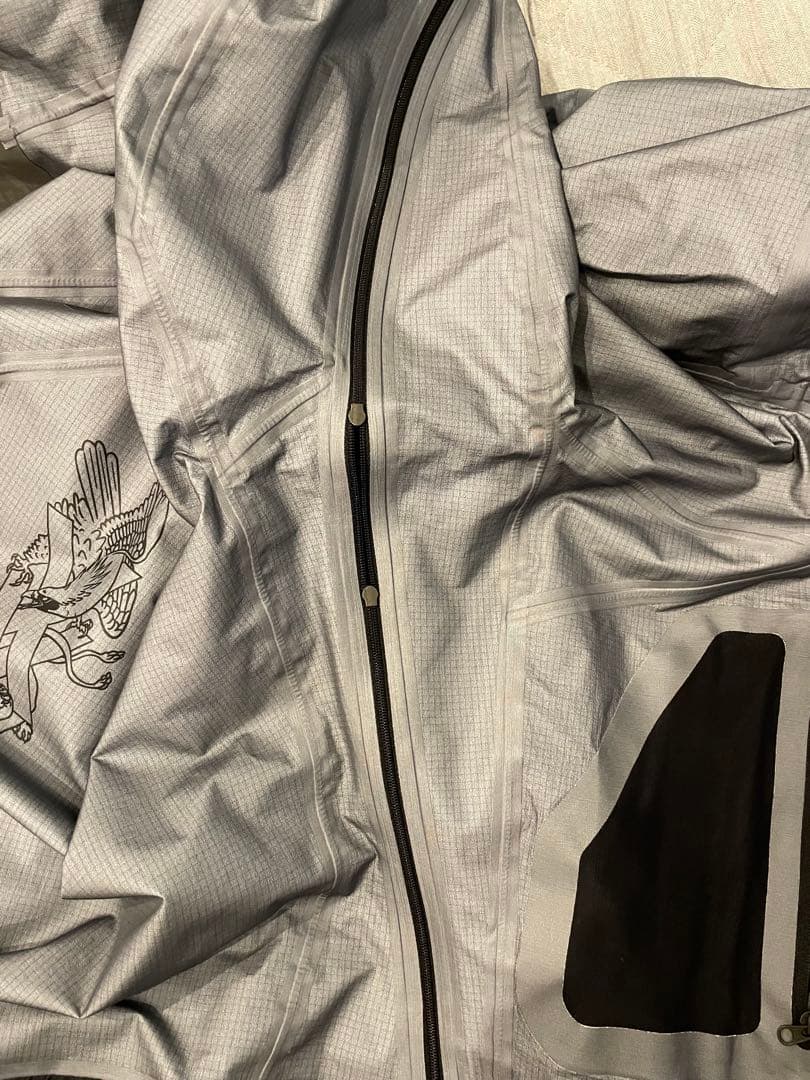 世界限定200着 tilak ACRONYUM ティラック アクロニウム M 黒