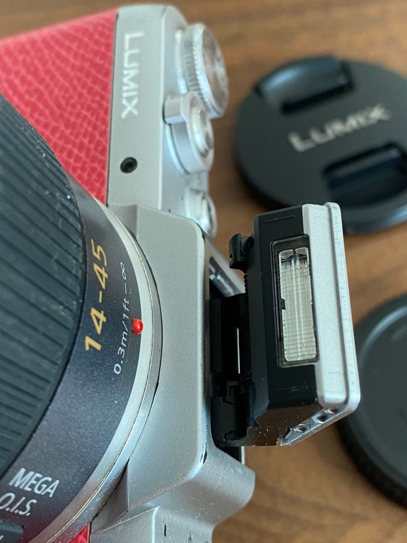 Panasonic LUMIX GF7ミラーレスカメラ 14-42mm 動作品