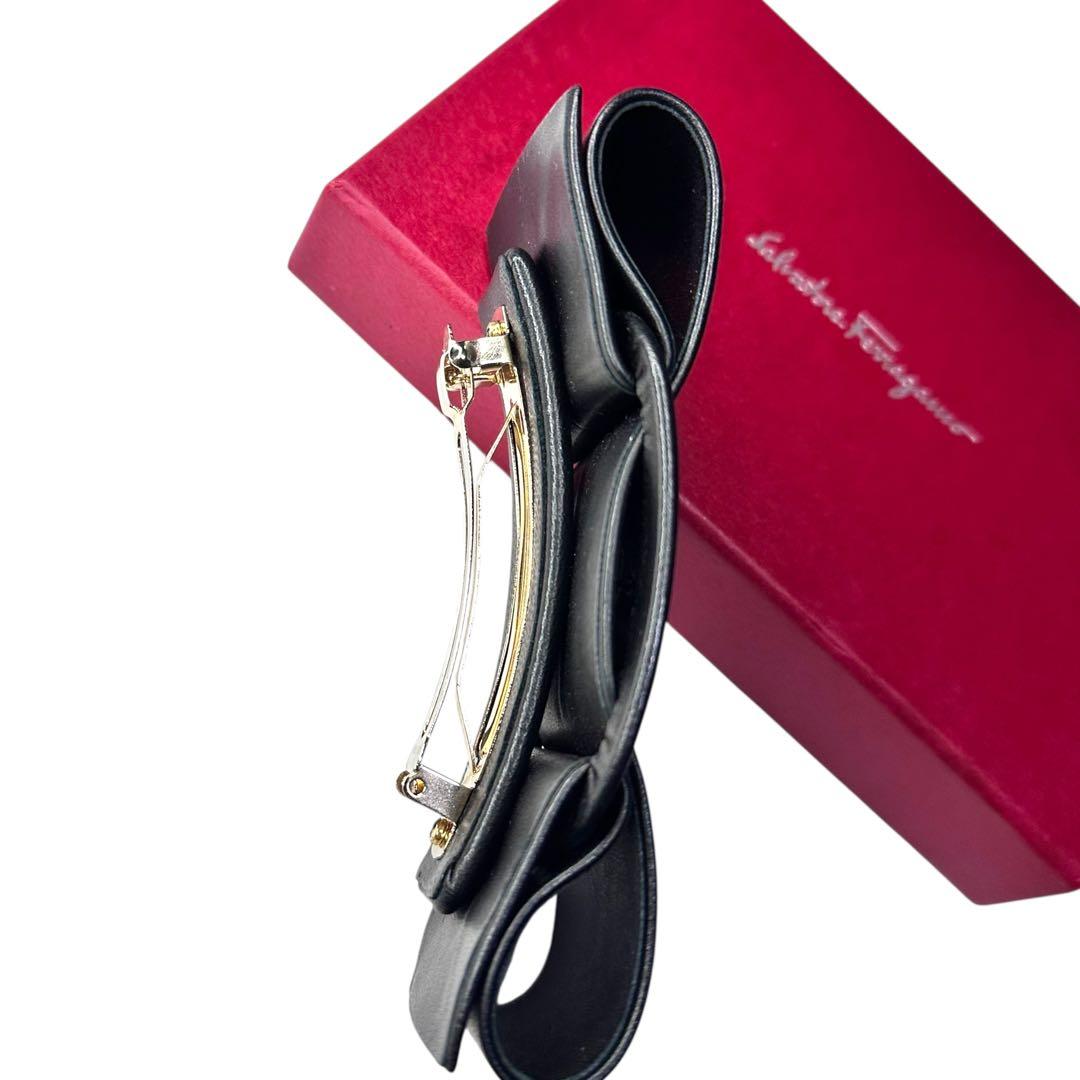 希少✨フェラガモSalvatore Ferragamo バレッタ ヴァラ・リボン