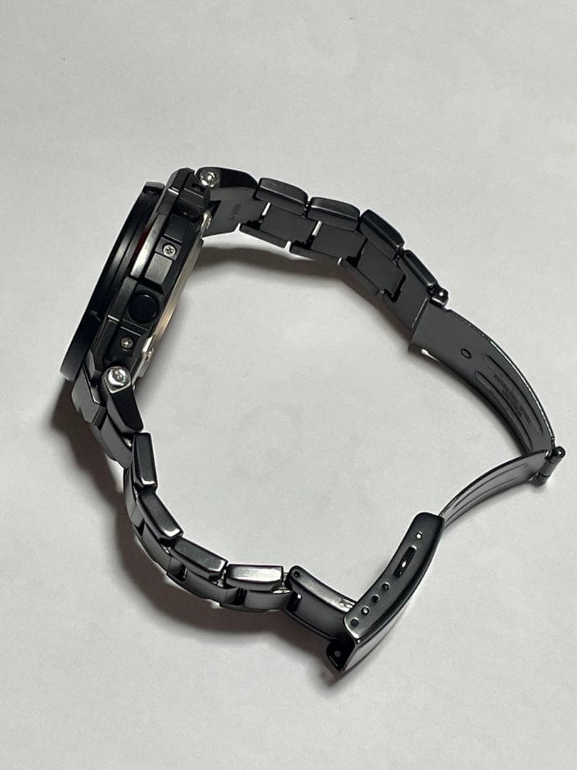 G-SHOCKブラックメタルバンド腕時計電波ソーラーGST-W300 G