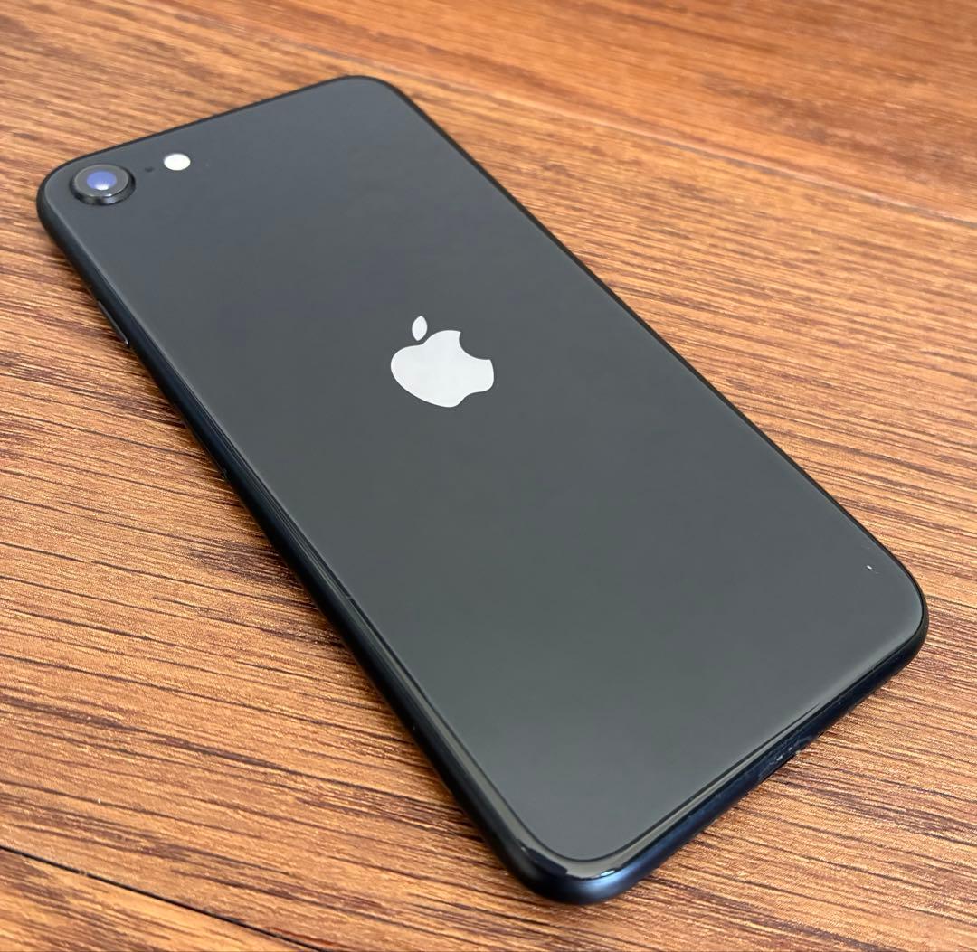 Apple iPhone SE 第2世代 64G ブラック