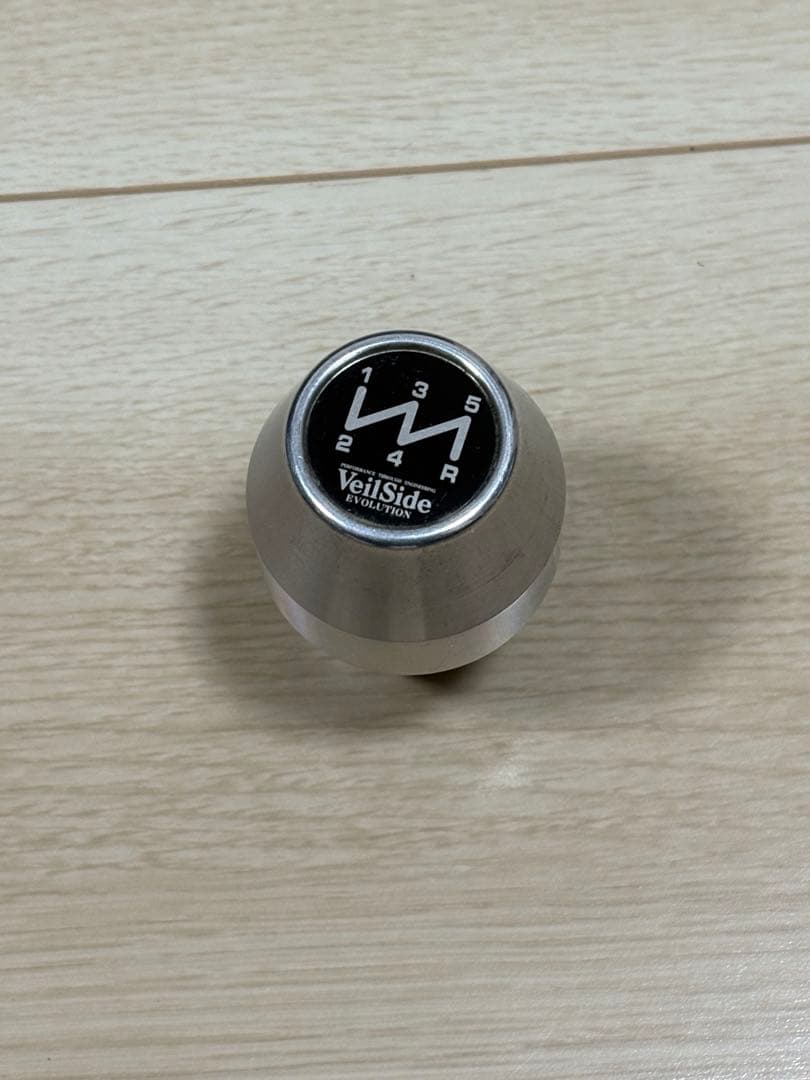 VeilSide　ヴェイルサイド　５速　シフトノブ　M10×ピッチ1.25　日産