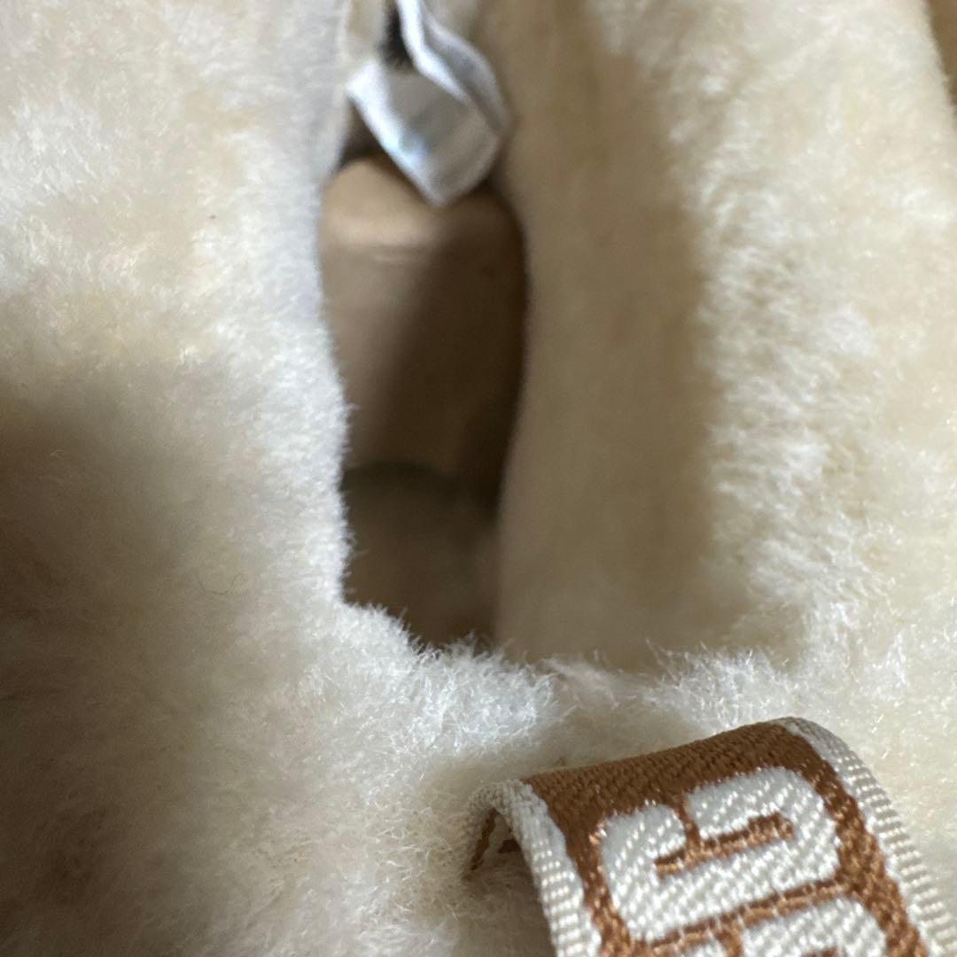 UGG アグ　ムートンブーツ　チェスナット　クラシックミニ　7サイズ　新品未使用