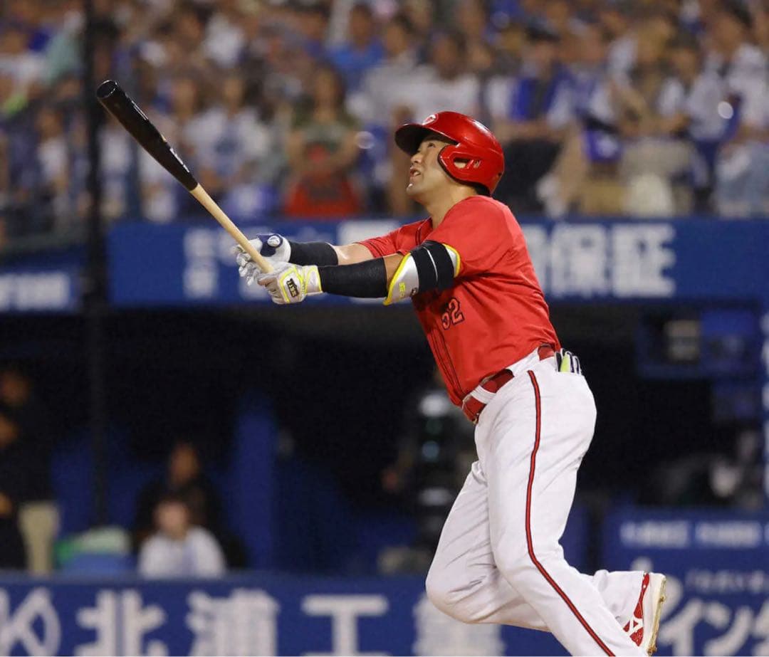 広島東洋カープ　末包選手実使用バット　#52