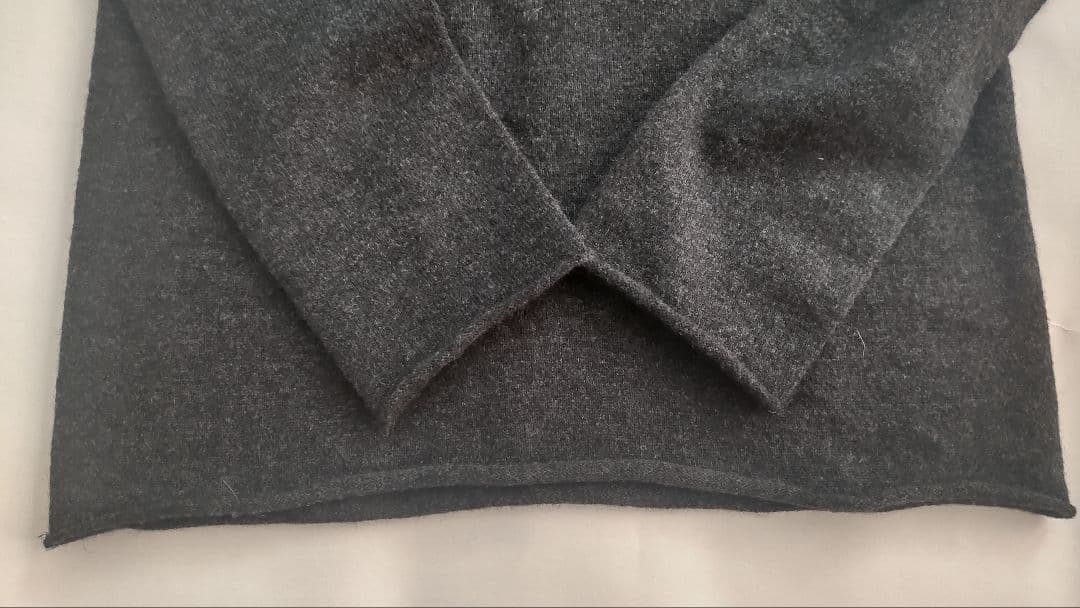 evam eva　カシミアニット