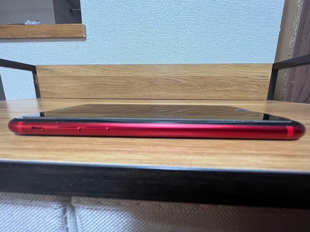 iPhone SE 第2世代 64GB レッド 美品