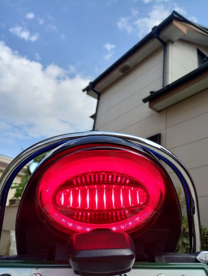 Z900RS専用 ポッシュルミナス 赤色LEDテールランプ