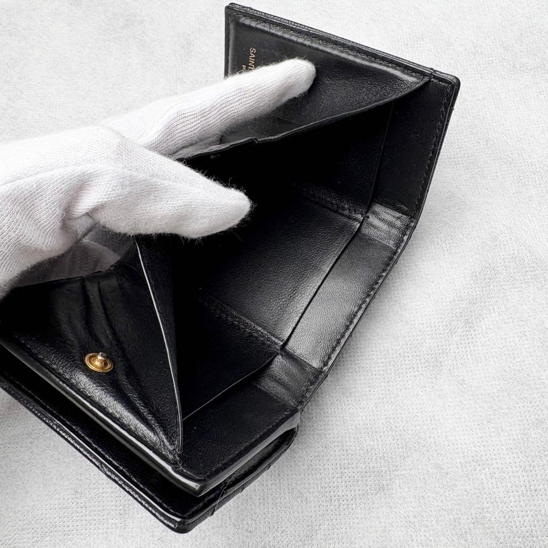 サンローラン 三つ折り財布 Vステッチ カサンドラ レザー オリガミ YSLロゴ