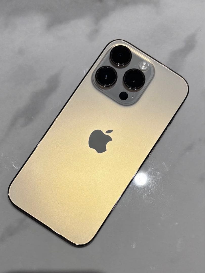 m*i様 Apple iPhone 14 Pro ゴールド 本体　128GB