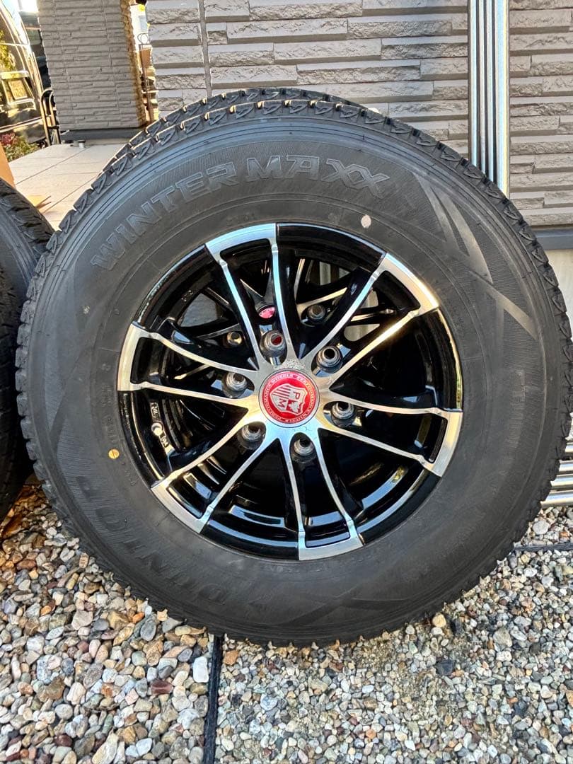 K*I様 ハイエース　スタッドレスホイールセット　4本