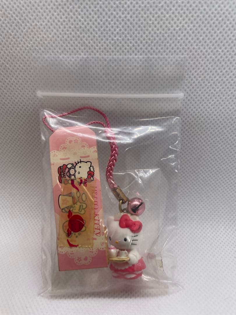 公*o様 Hello Kitty ストラップ2個セット