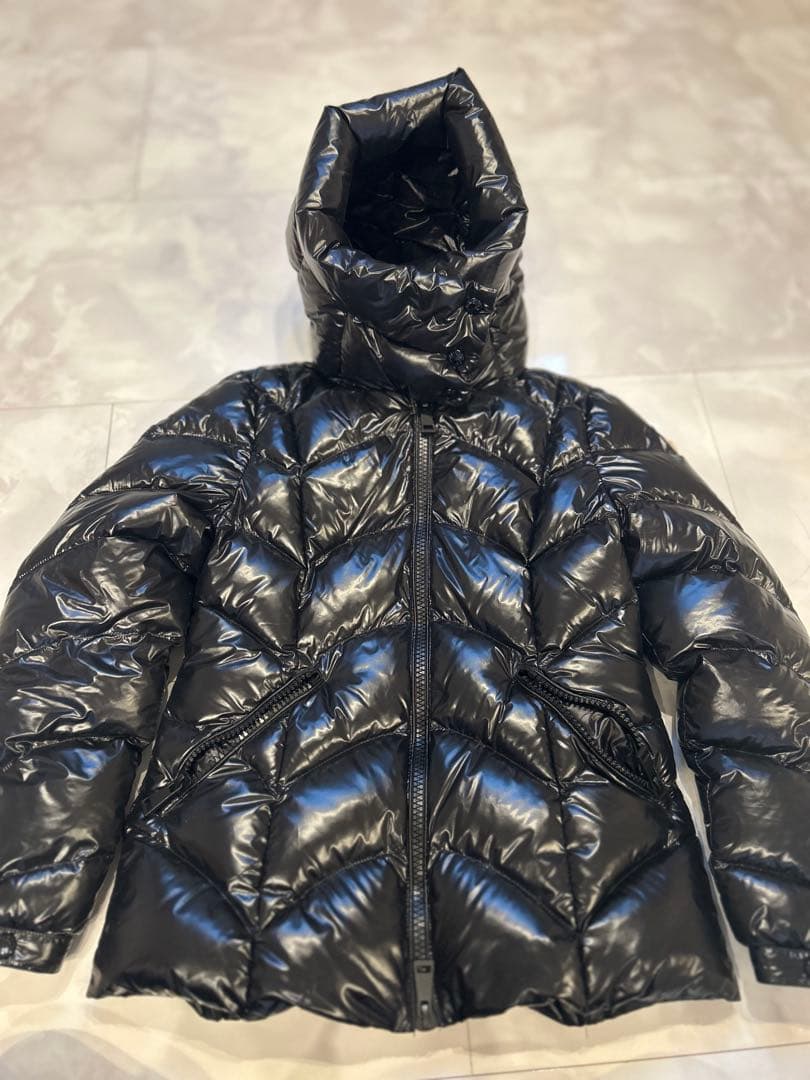 MONCLER ダウン