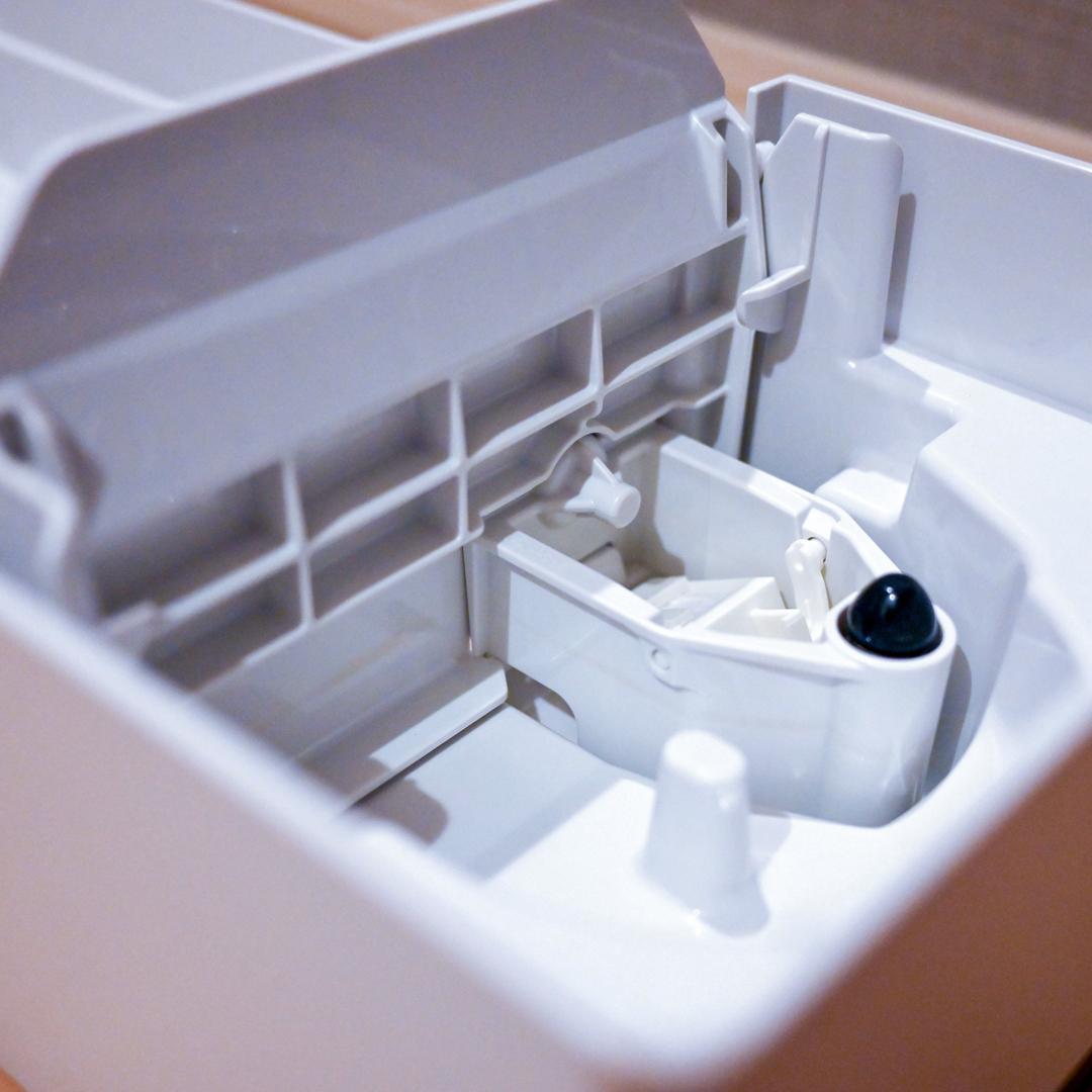 【美品】ダイニチ工業 ハイブリッド式加湿器 HD-RXT524 白 2024年製