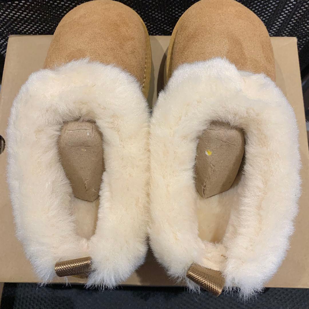 ★未使用★UGG厚底 ブラウンムートンブーツファー付き 24CM