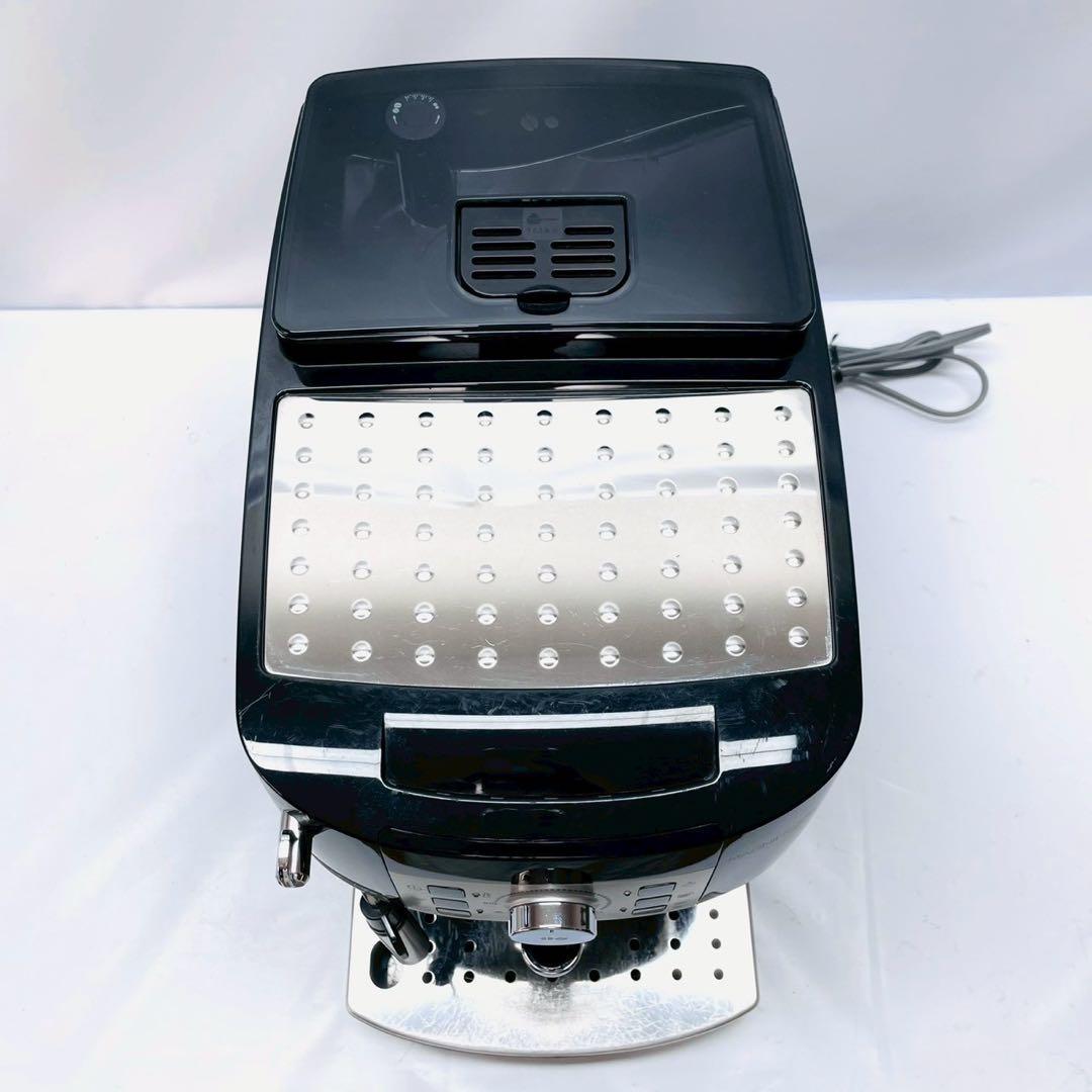 動作保証付　デロンギ　マグニフィカs ECAM22112B全自動コーヒーメーカー