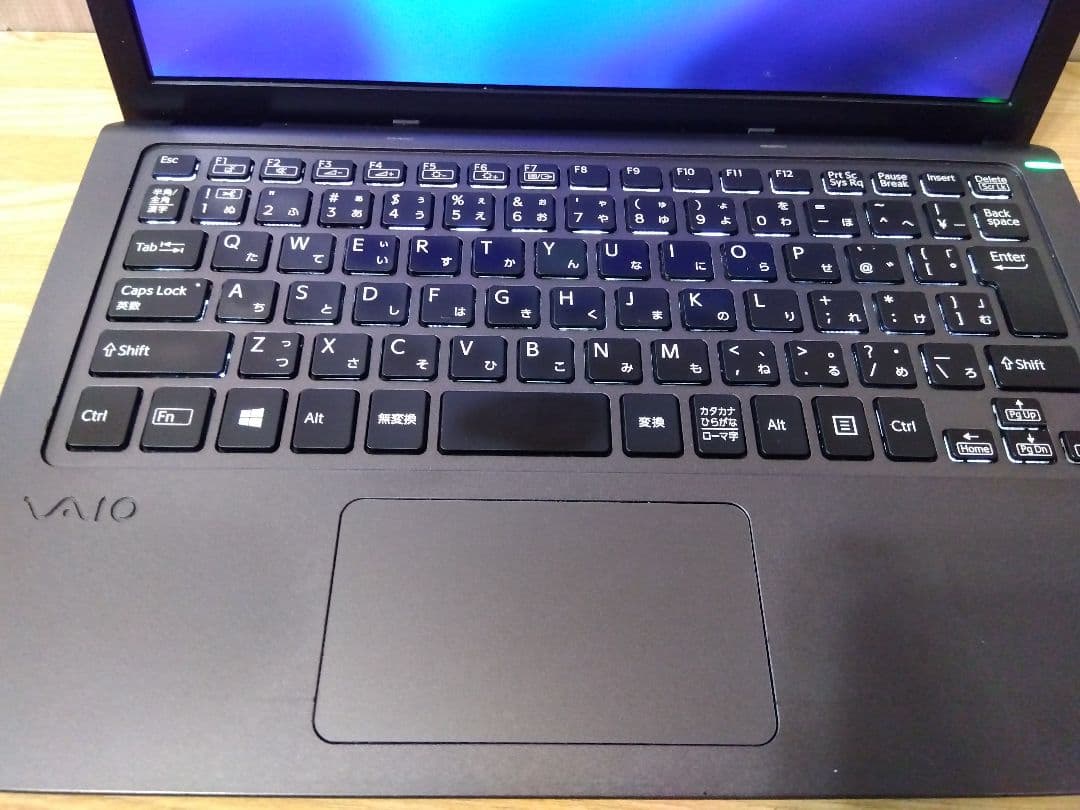 グレーなVaio VJS111D i5-6200U
