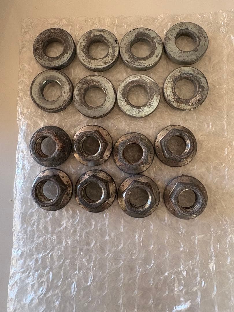 ハイエース1,5インチローダウン玄武ブロック