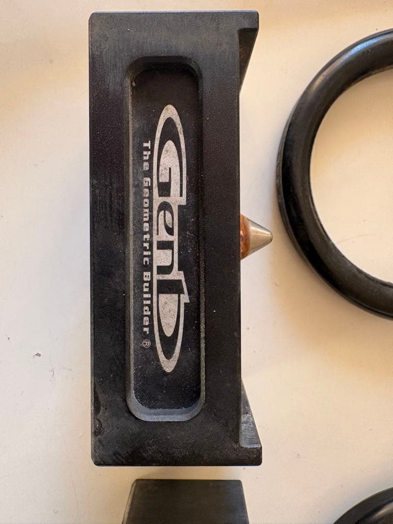 ハイエース1,5インチローダウン玄武ブロック