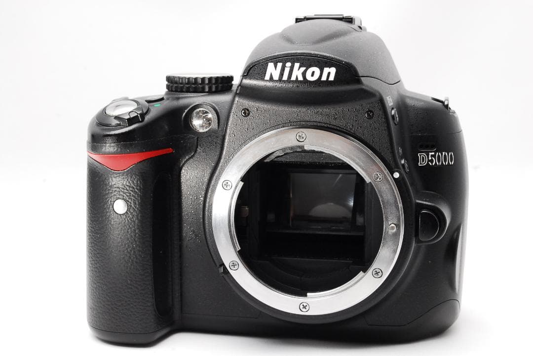 Nikon D5000＋18-55mm VR スマホ転送 一眼デビューに最適！