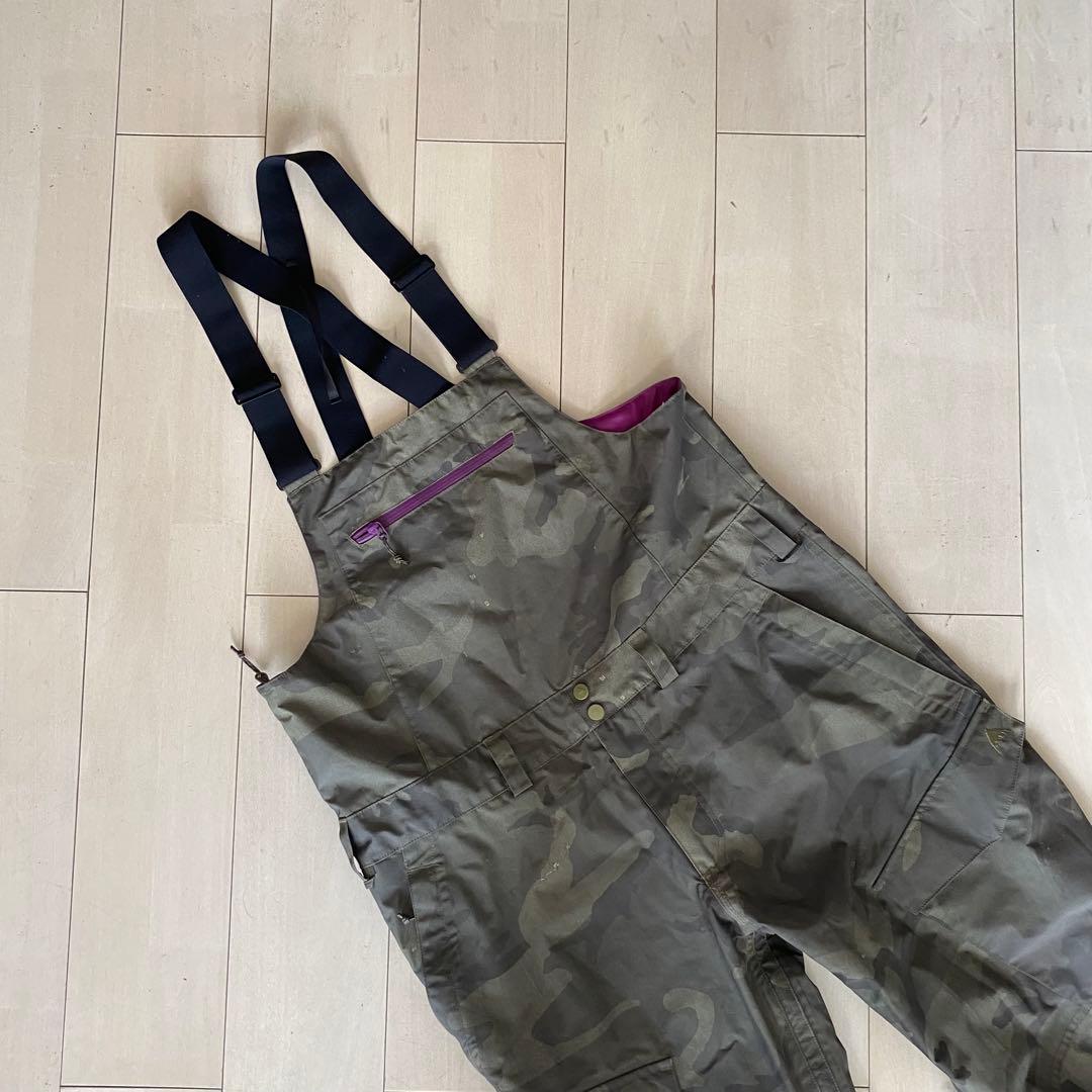 バートン　ビブパンツ　カモフラ　迷彩　BURTON ウェア　ゴアテックス