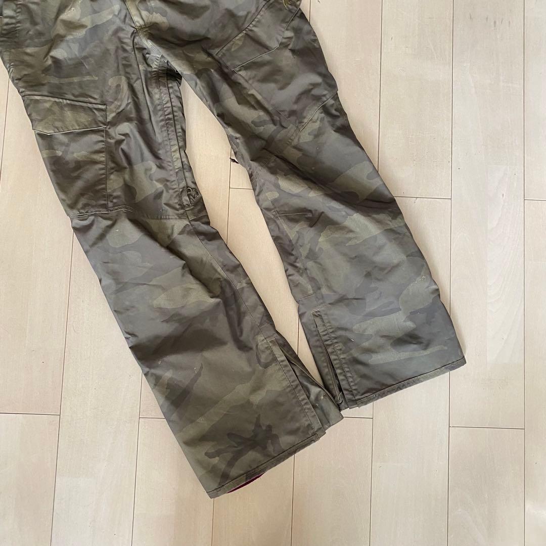 バートン　ビブパンツ　カモフラ　迷彩　BURTON ウェア　ゴアテックス
