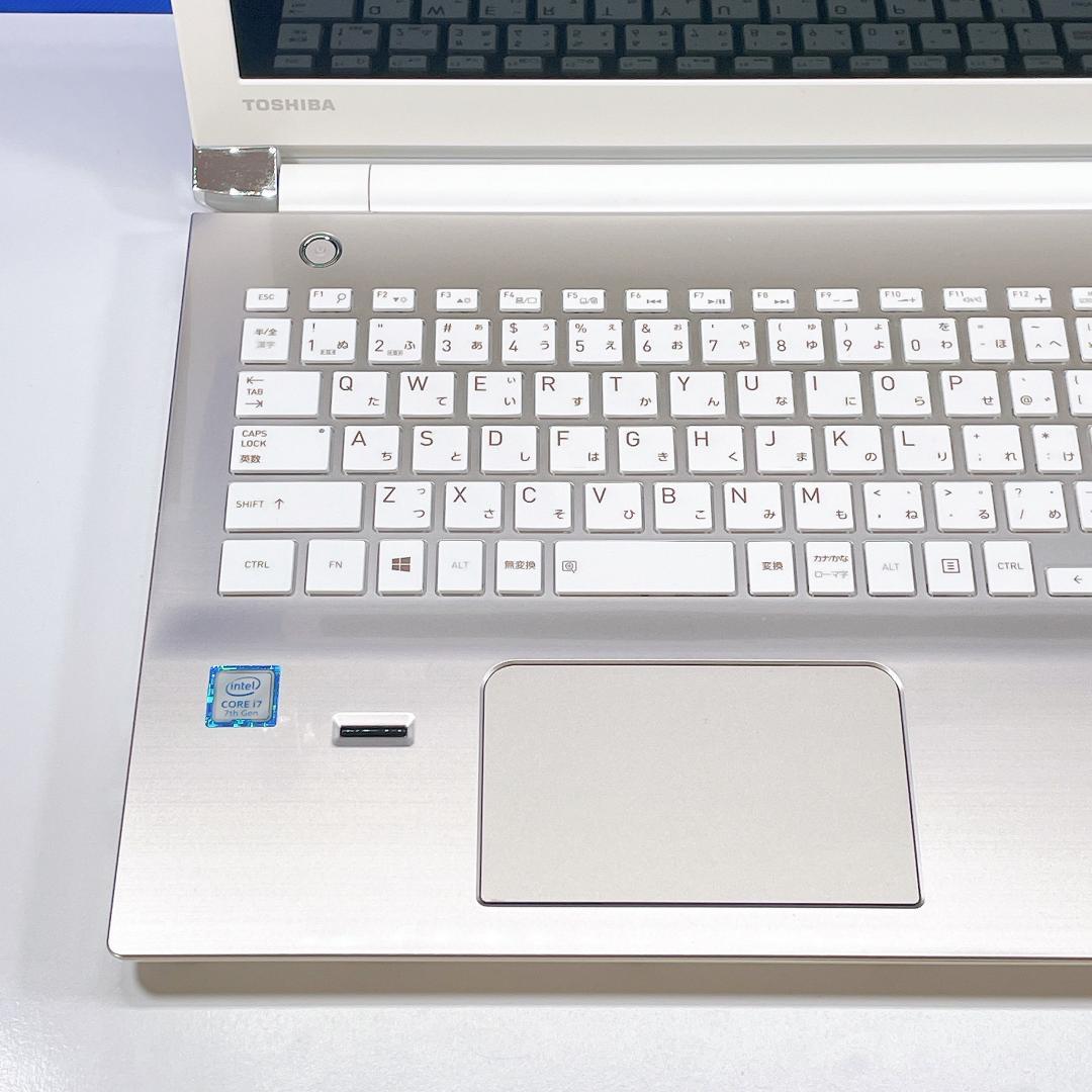 Corei7＆バッテリー良好✨ブルーレイ✨ゴールドWin11ノートパソコンカメラ