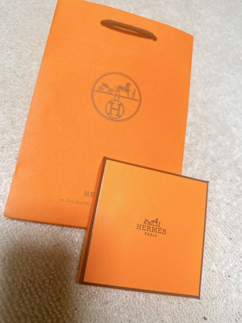 HERMÈS レザーブレスレット ブルー T4