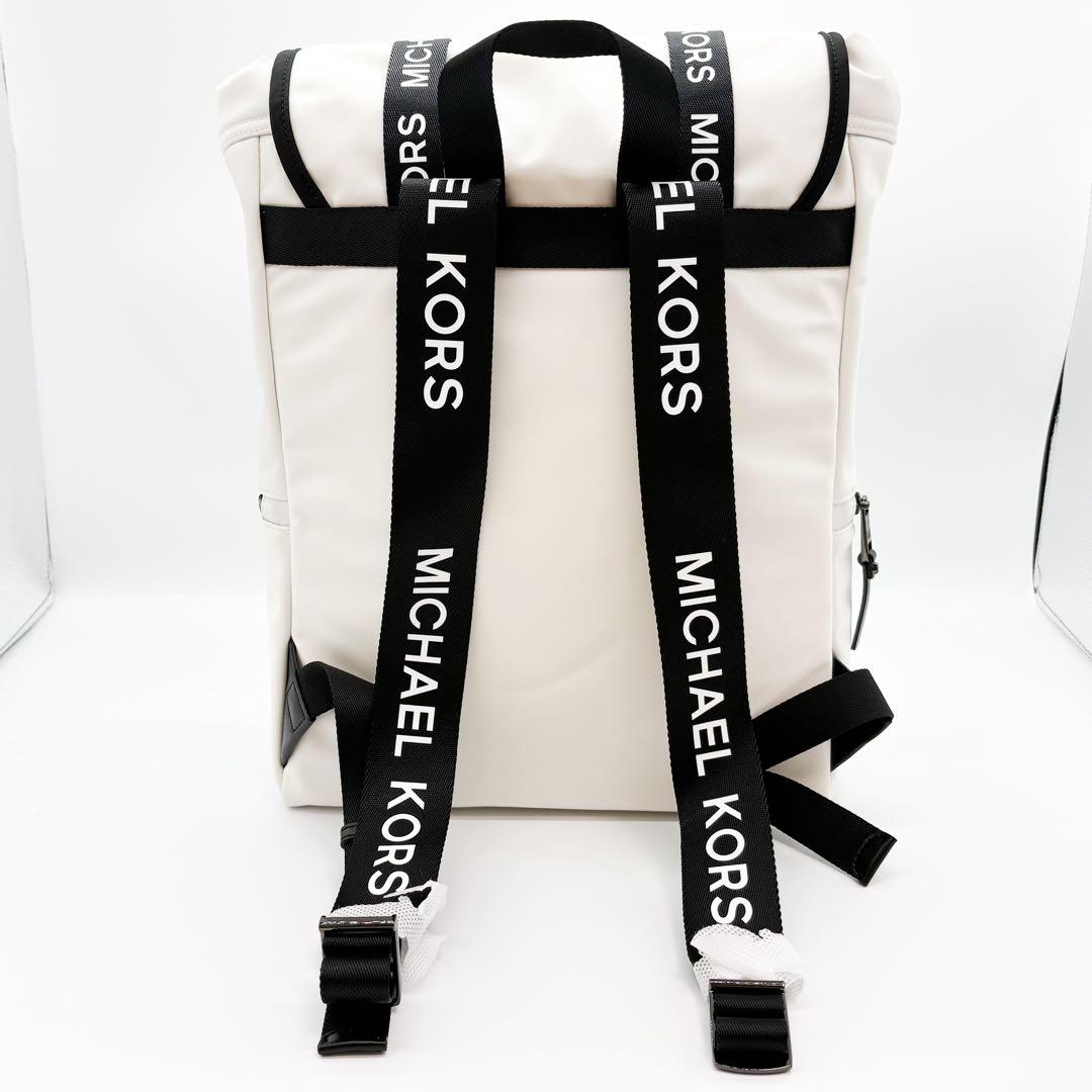 ♡新品未使用♡ マイケルコース MICHAEL KORS バックパック ホワイト