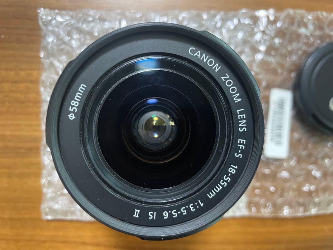 【極上品】EOS Kiss X5 ダブルズームキット　バッテリー３個付