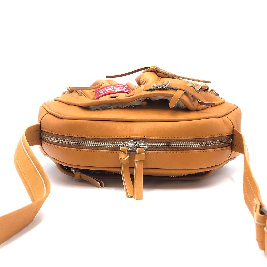 TRION グローブデザイン ショルダーバッグ レザー 本革 キャメル