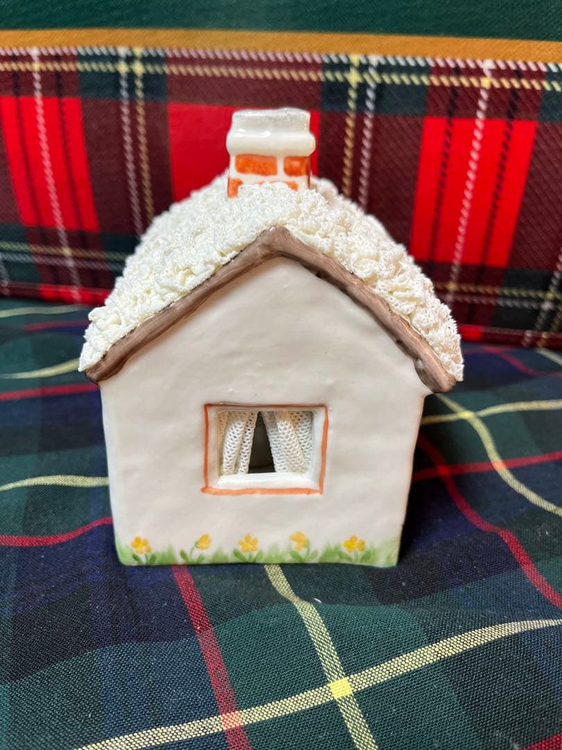 アイリッシュドレスデン製 陶器製クリスマスキャンドルハウス