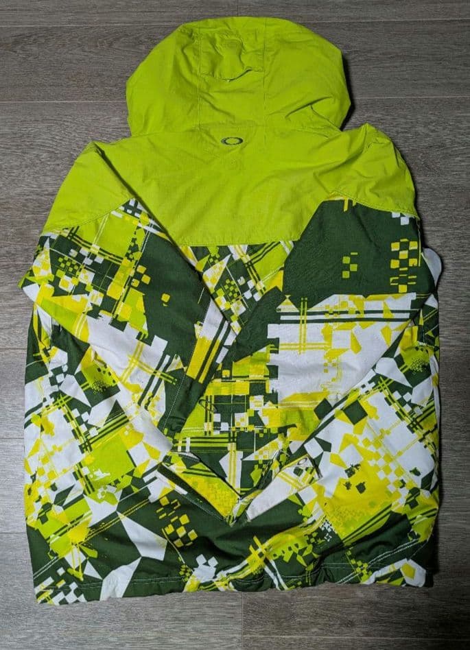 12月限定セール！【極美品】OAKLEY スノボウェア メンズ M