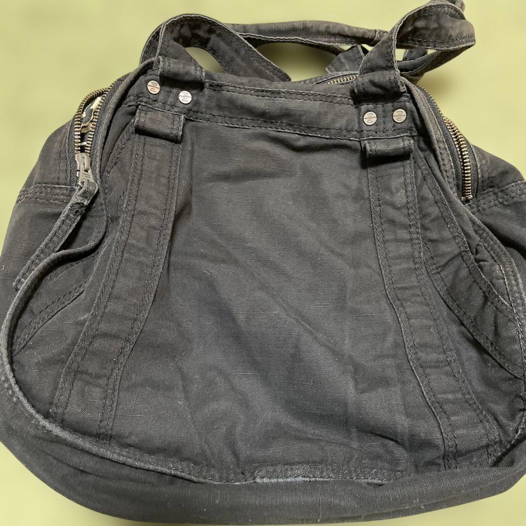 DIESEL ディーゼル アーカイブ　メタルロゴ　バッグ