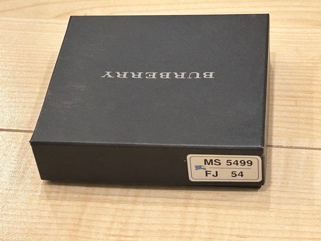 【やうひち樣】Burberry/ケース/新品未使用箱付き