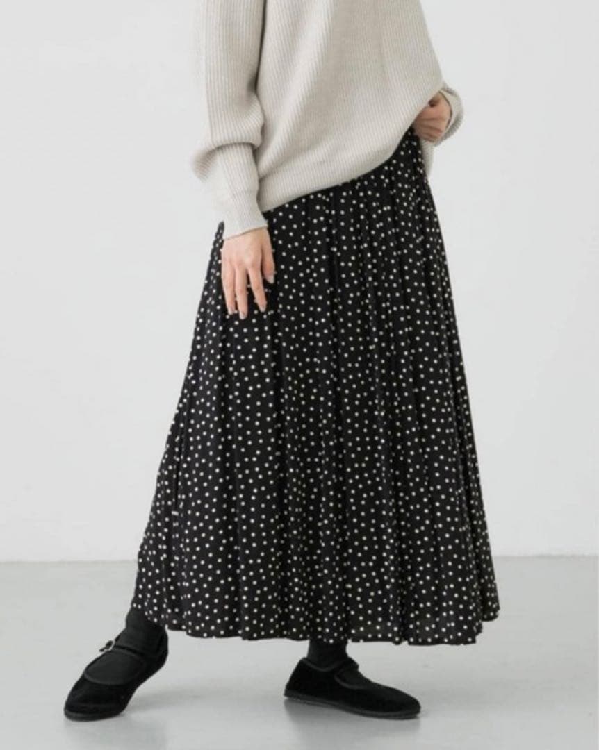 かぐれ　kagure　ギャザードットスカート