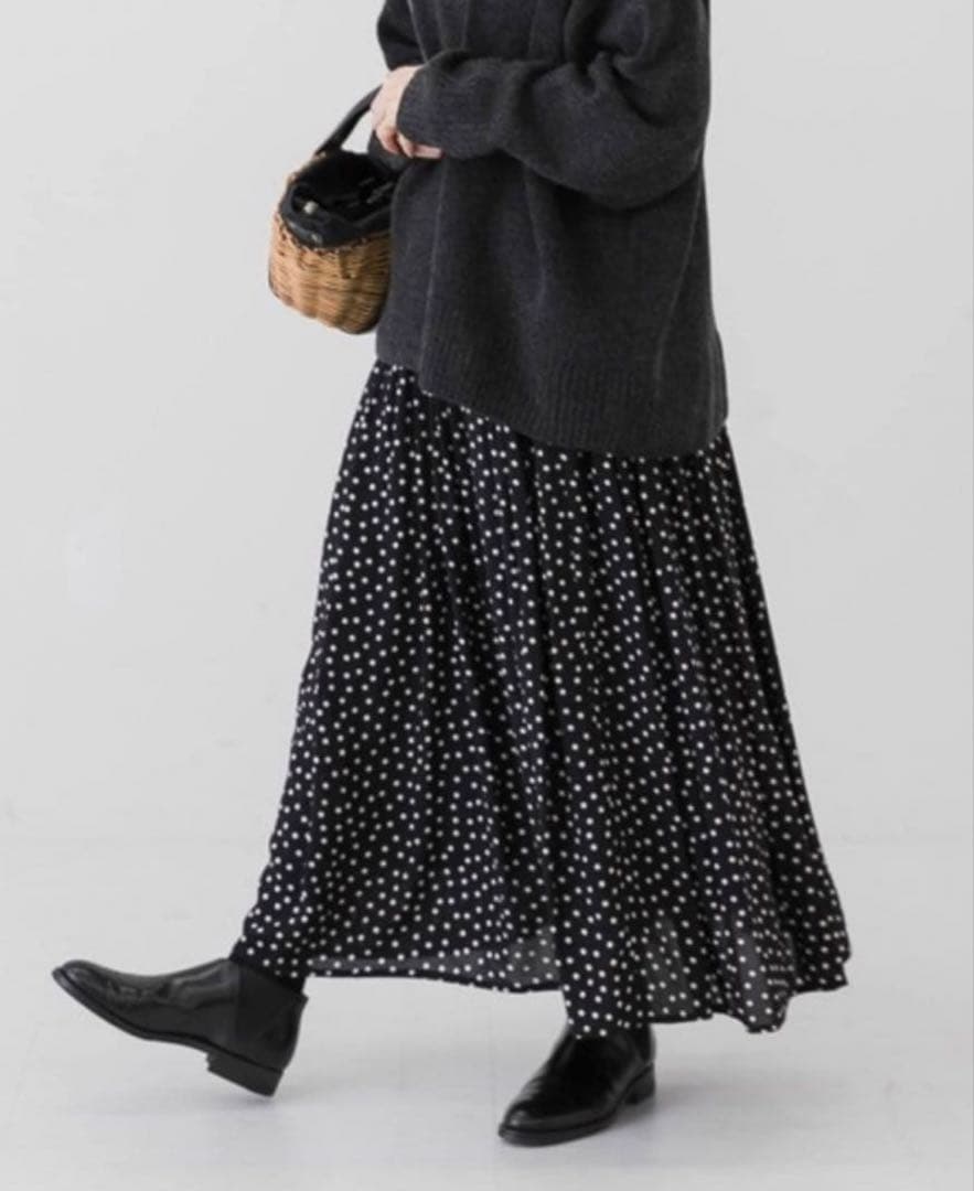 かぐれ　kagure　ギャザードットスカート