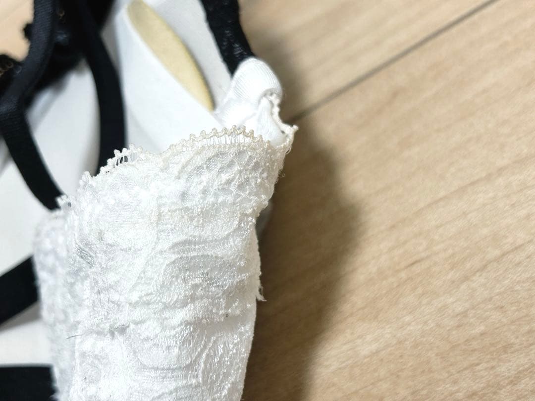 MARS♡1度着用のみ／未使用に近い／訳あり品♡厚盛りパッド♡見せブラ♡魅せブラ