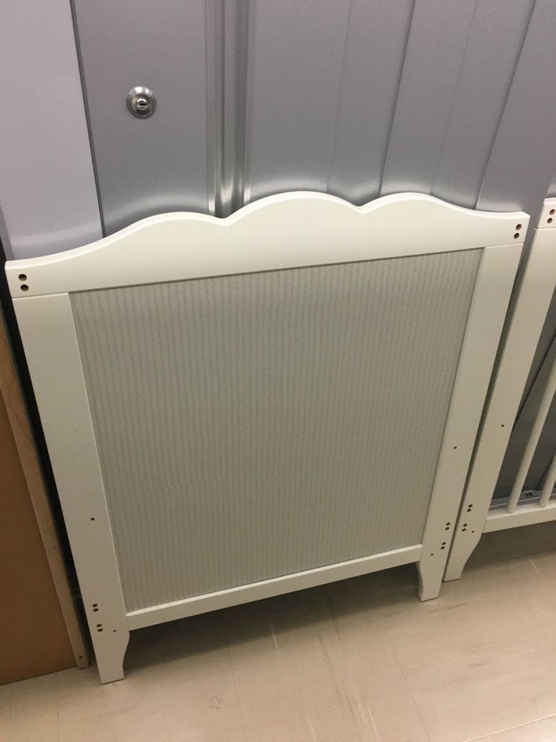 イケア　ベビーベッドHENSVIK？ 未使用　※開封済