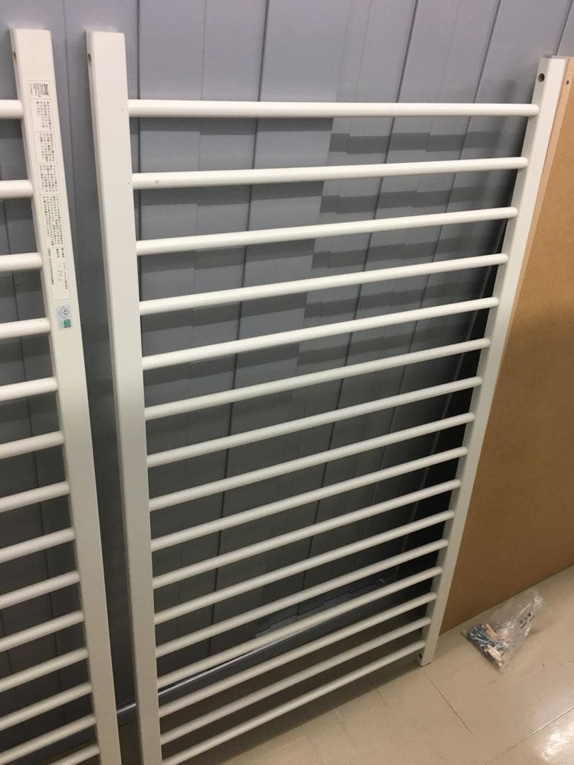 イケア　ベビーベッドHENSVIK？ 未使用　※開封済