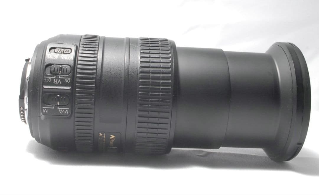 Nikon ニコン AF-S 18-200mm F3.5-5.6G VR レンズ