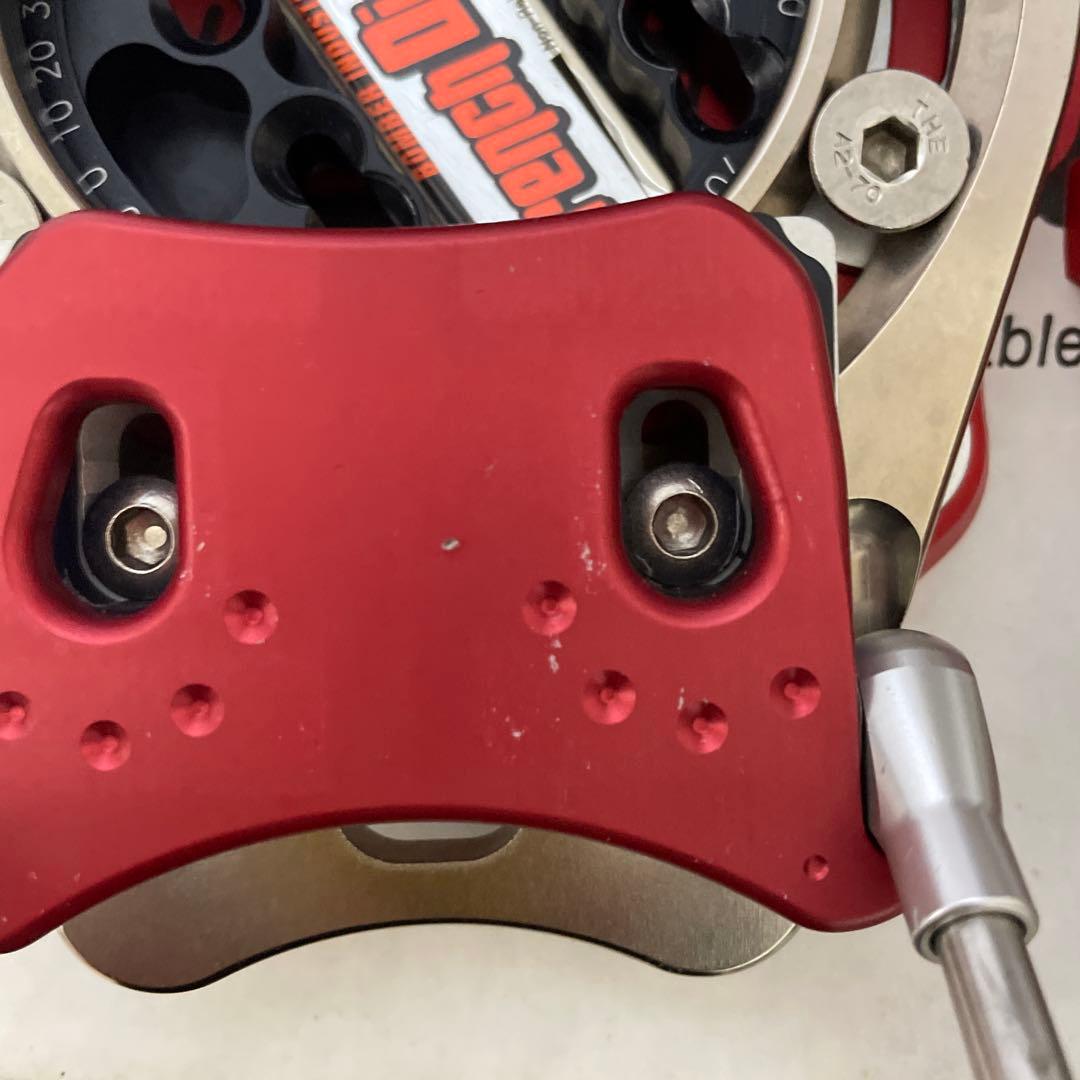 Bomber SideWinder スノーボードアルペン用ビンディング