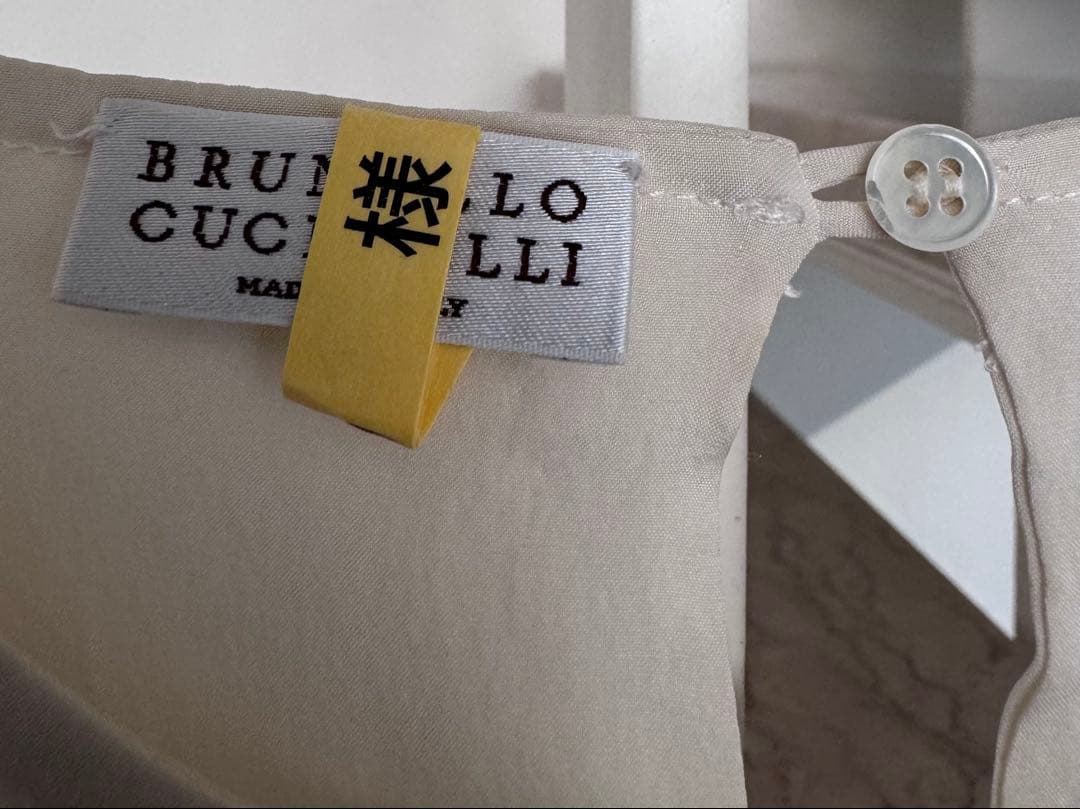 BRUNELLO CUCINELLI シルク長袖ブラウス