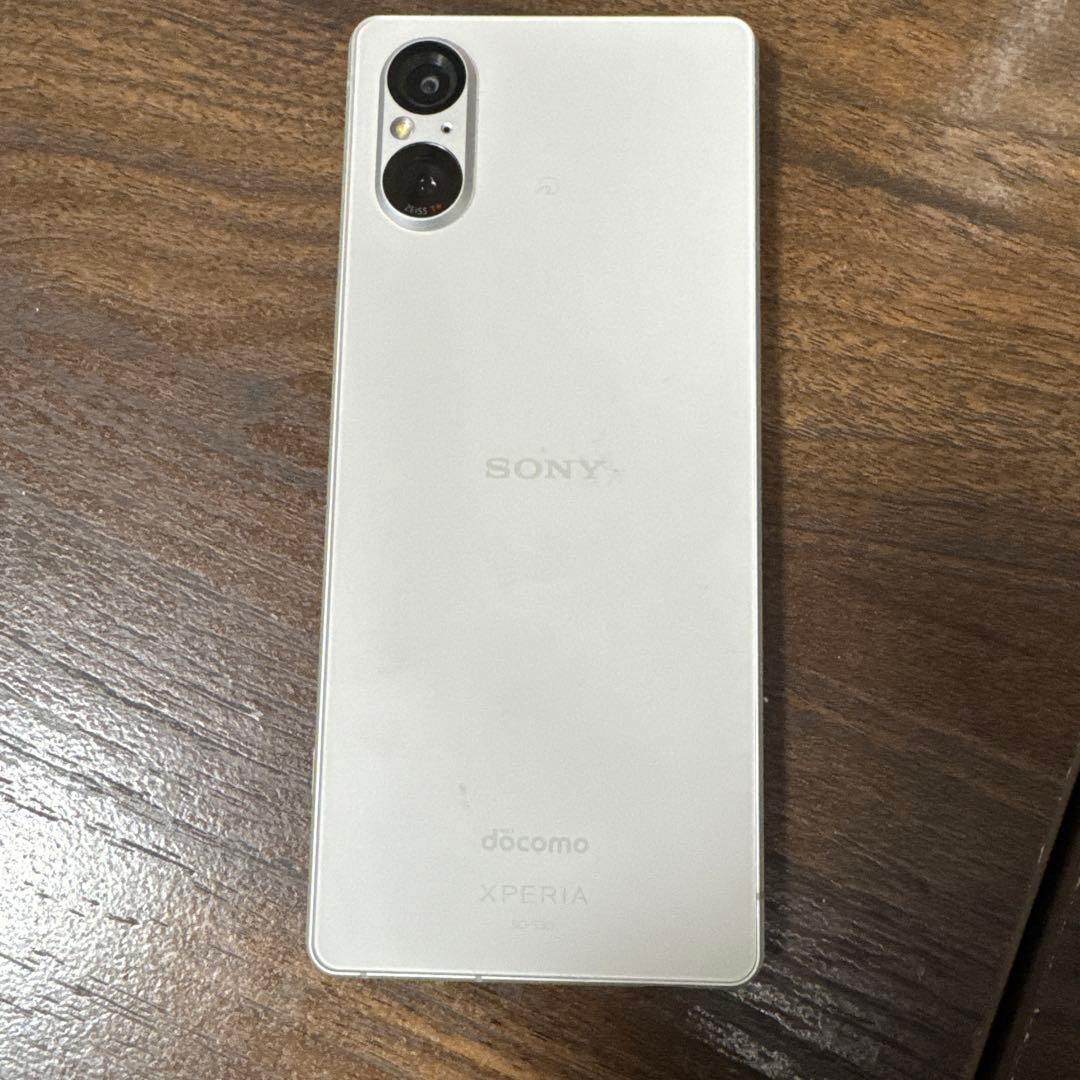 SONY Xperia 5 V SO-53d 128GB simフリー