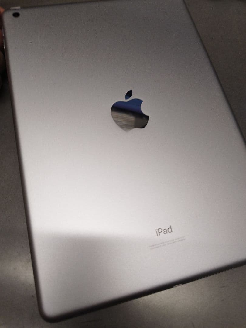 iPad（第7世代／2019 年）10.2インチ　 128GB ジャンク