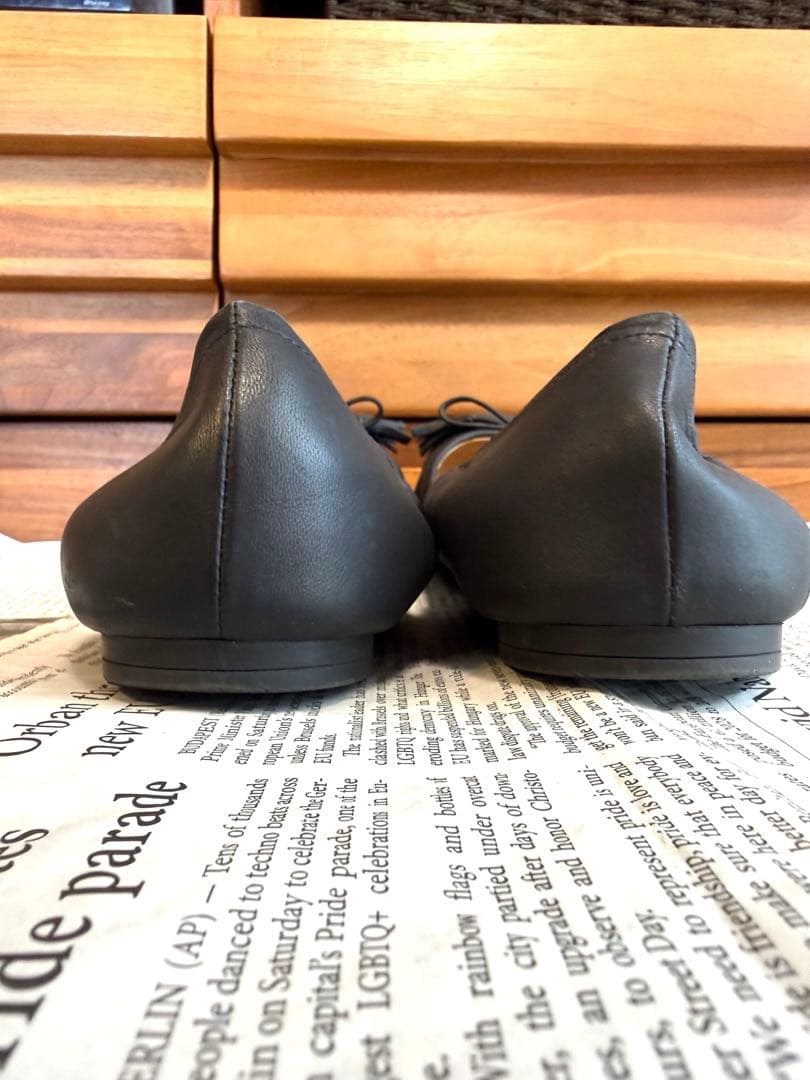 PRADA フラットシューズ　23センチ