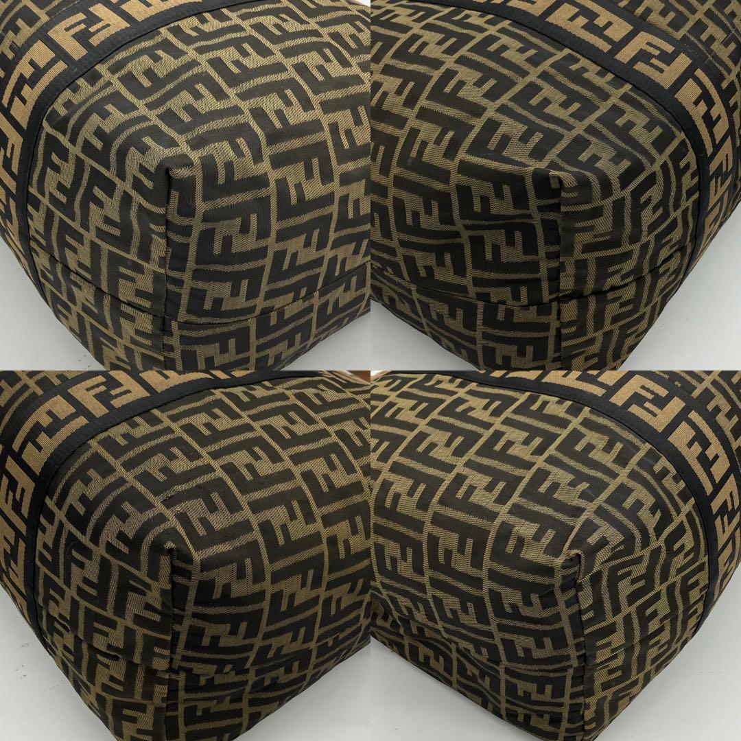 【FENDI】ボストンバッグ　ズッカ柄　デカロゴ　ナイロン　レザー　ブラウン