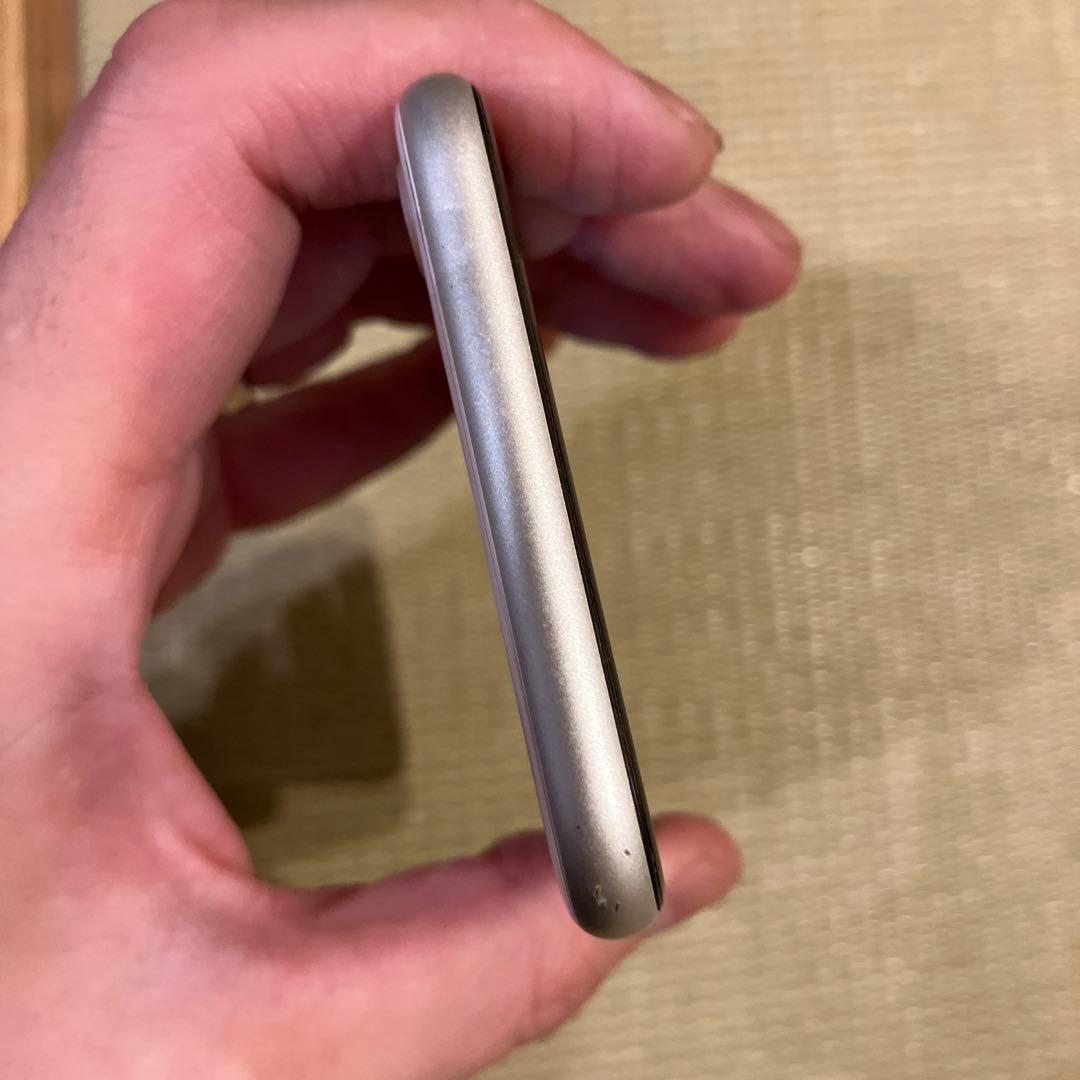 Apple iPhone SE 2世代