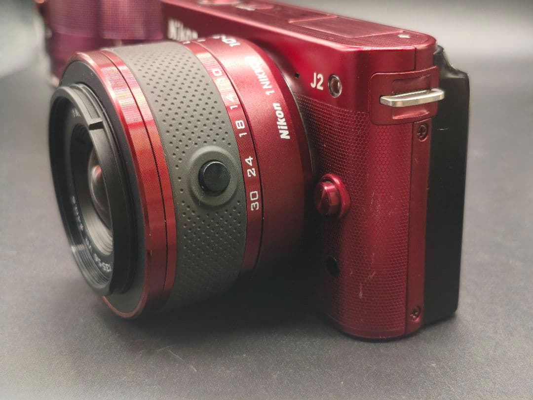 Nikon 1 J2 レッド レンズ2本 10-30 10-100